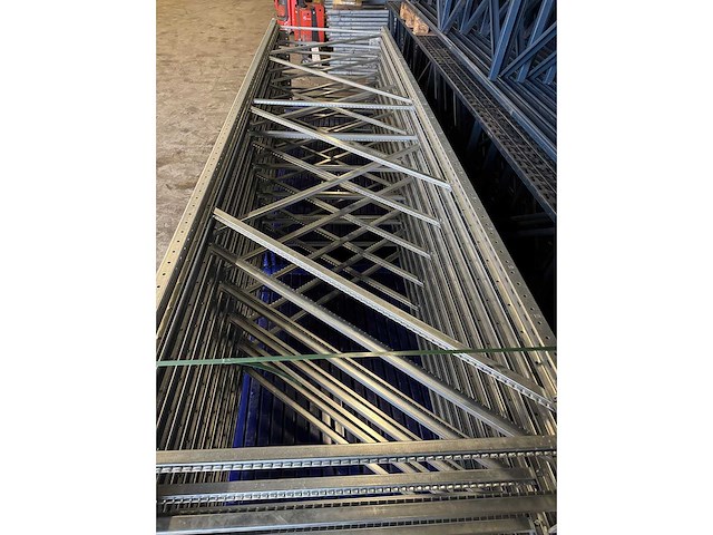 Torri - palletstelling 25 meter (410cm hoog) gegalvaniseerde staanders - afbeelding 3 van  8