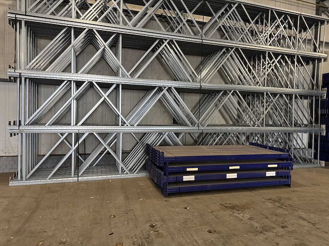 Torri - palletstelling 28 meter (820cm hoog) gegalvaniseerde staanders - afbeelding 3 van  7
