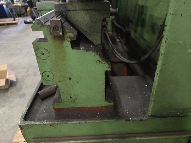 Tos - 1982 - sm16a - universele draaibank - afbeelding 3 van  13