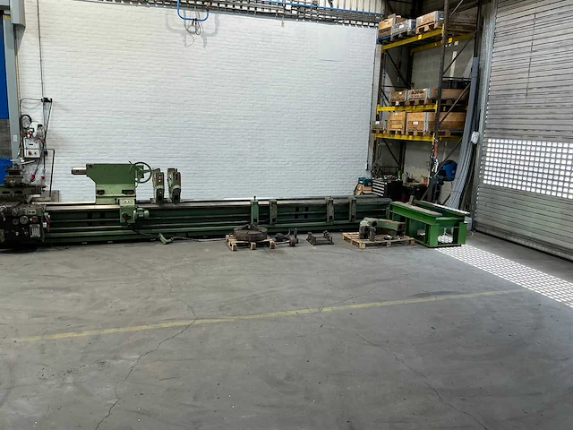Tos - 1991 - 125x8000mm - horizontale draaibank - afbeelding 8 van  30