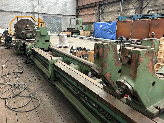 Tos - 1991 - 125x8000mm - horizontale draaibank - afbeelding 9 van  30