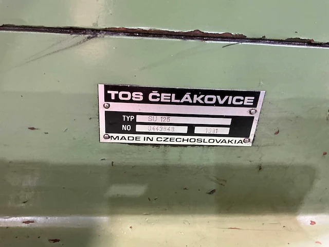 Tos - 1991 - 125x8000mm - horizontale draaibank - afbeelding 13 van  30