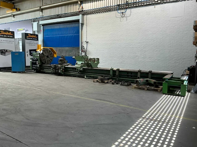 Tos - 1991 - 125x8000mm - horizontale draaibank - afbeelding 20 van  30