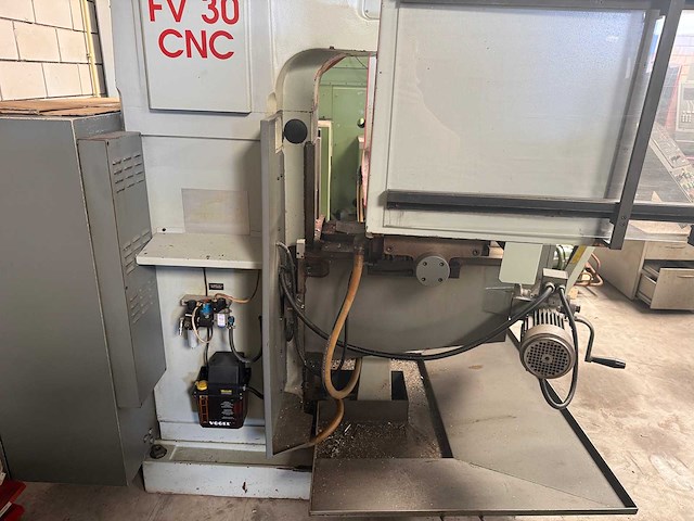 Tos - 1998 - fv 30 cnc - cnc freesmachine - afbeelding 5 van  12