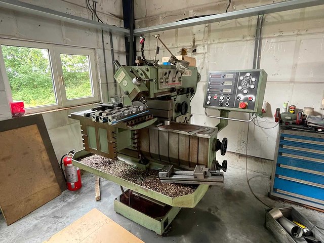 Tos - fngj 32 - universele freesmachine - afbeelding 1 van  6