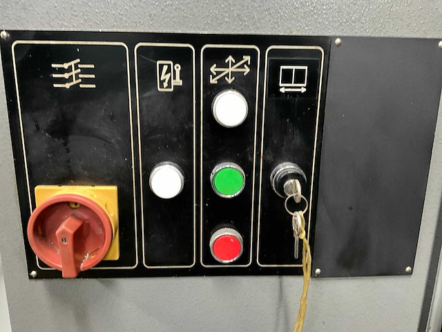 Tos f2v-cnc-e cnc freesmachine - afbeelding 4 van  32