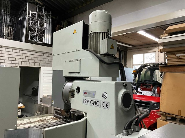 Tos f2v-cnc-e cnc freesmachine - afbeelding 29 van  31