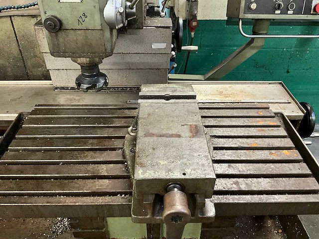 Tos fngj 32 universele freesmachine - afbeelding 13 van  13