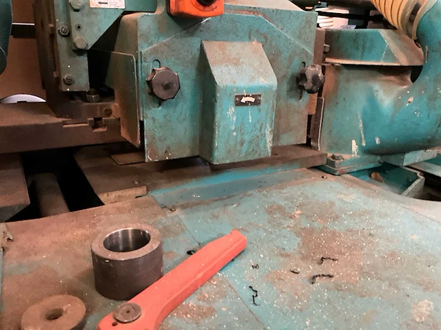 Tos svitavy fwp22 vierzijdige profileer- en schaafmachine - afbeelding 6 van  20