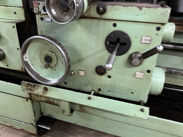 Tos trencin sui 40_50 horizontale draaibank - afbeelding 2 van  14