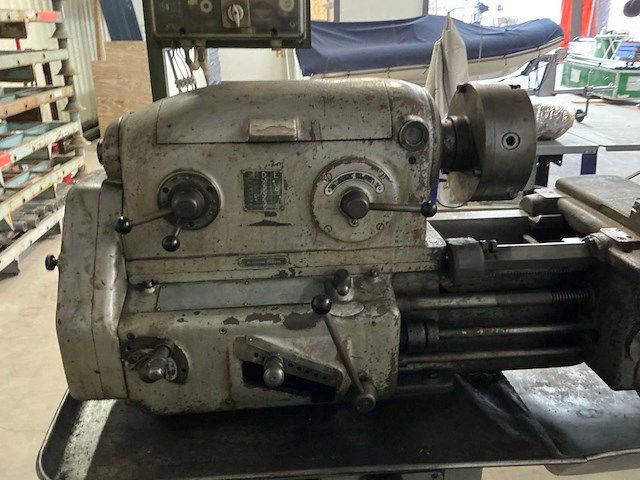 Tos universele draaibank - afbeelding 4 van  6