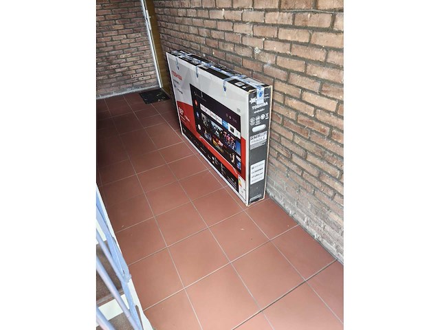 Toschiba 55 inch led televisie - afbeelding 2 van  4