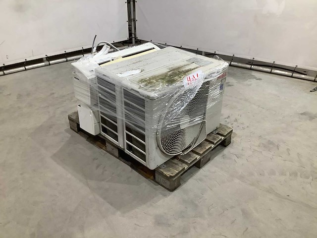 Toshiba - airconditioning (2x) - afbeelding 7 van  8