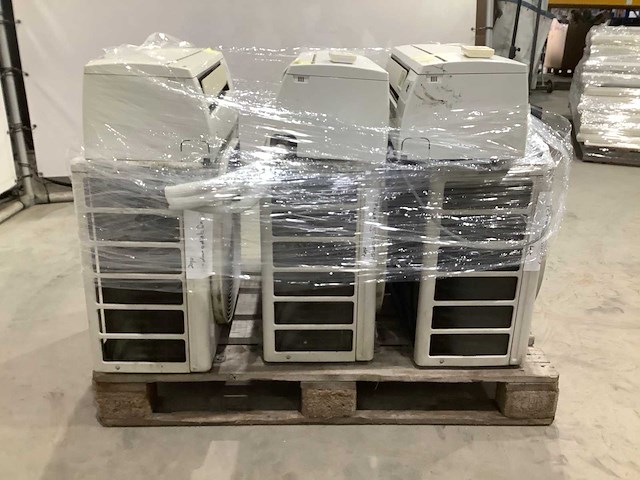 Toshiba - airconditioning (3x) - afbeelding 3 van  9