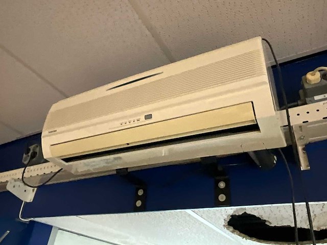 Toshiba - airconditioning installatie - afbeelding 2 van  2