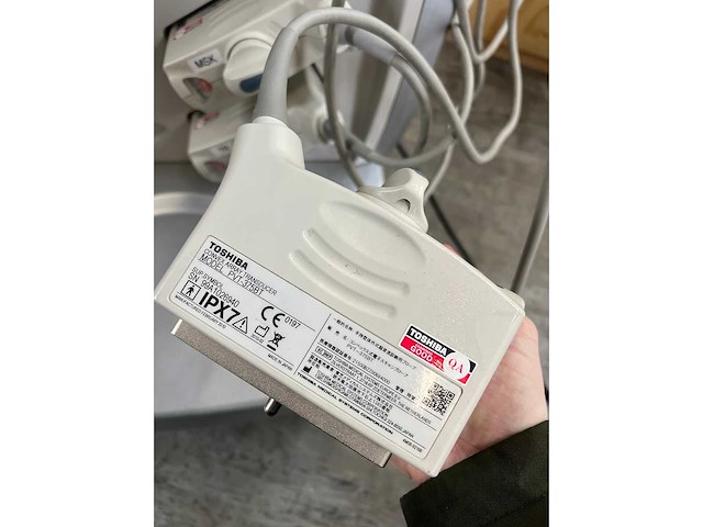Toshiba - aplio mx (ssa-780a) - ultrasound machine - 2010 - afbeelding 5 van  28