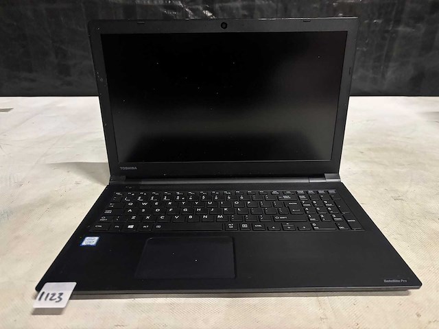 Toshiba - laptop - afbeelding 1 van  3