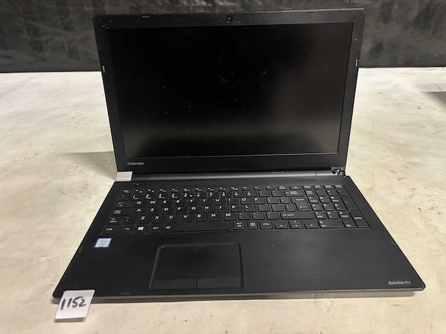 Toshiba - laptop - afbeelding 1 van  3