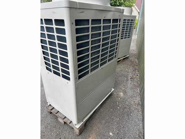Toshiba - mmy-map1404ht8-e - mobiele airco - afbeelding 4 van  5