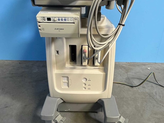 Toshiba - nemio mx / ssa-590a - ultrasound machine - 2012 - afbeelding 3 van  9