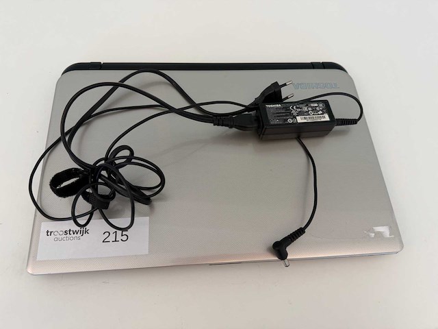 Toshiba - satellite l50-b-2e4 - laptop - afbeelding 3 van  7