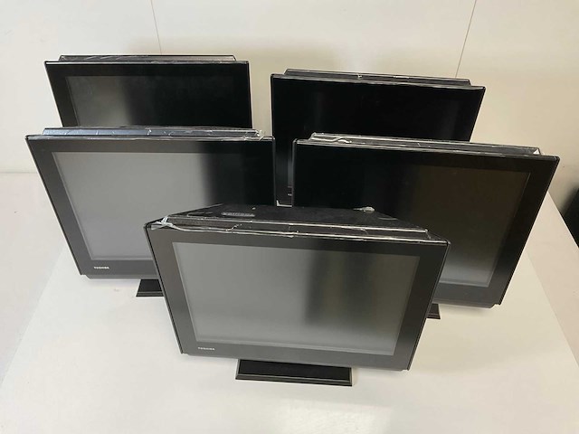 Toshiba (6140e30), celeron(r) j1900, 4 gb, 64 gb all-in-one desktop (5x) - afbeelding 2 van  6