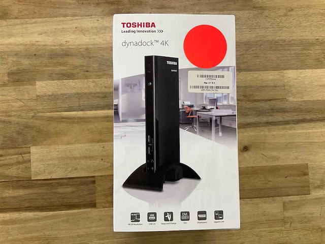Toshiba dynadock 4k dockingstation - afbeelding 1 van  3