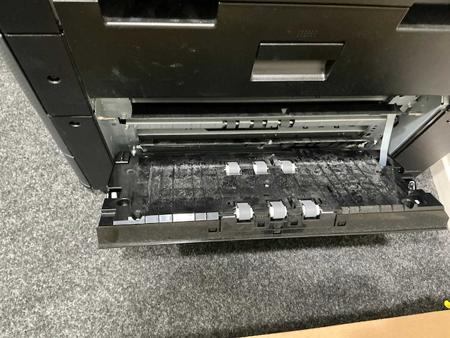 Toshiba e-studio 2020ac kopieerapparaat - afbeelding 8 van  24