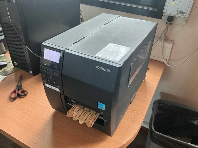 Toshiba labelprinter en hp printer - afbeelding 1 van  6