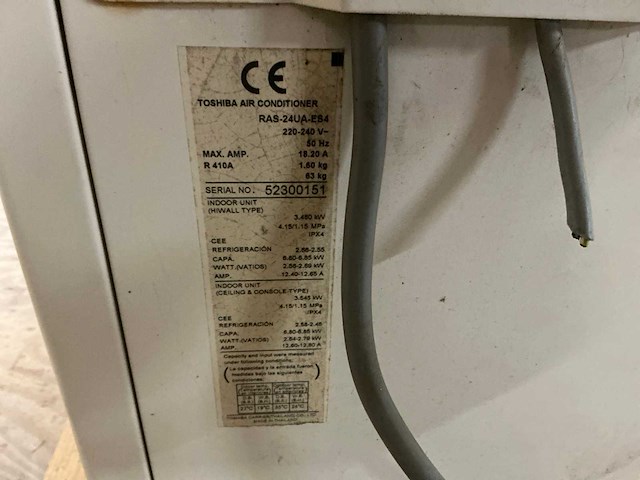 Toshiba ras-24ua-es4 airconditioning unit - afbeelding 9 van  9