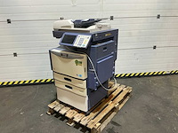 Toshiba studio 3040 cse fc-3040c kleur copieermachine - afbeelding 1 van  11