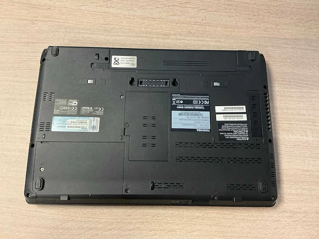 Toshiba tecra a11 laptop - afbeelding 7 van  7