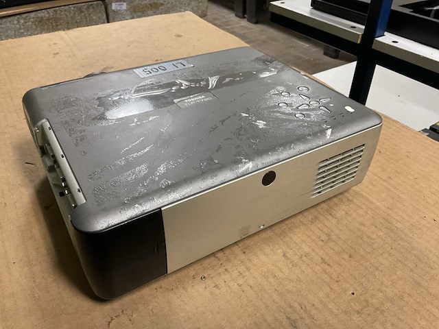 Toshiba tlp-t720 projector - afbeelding 3 van  7