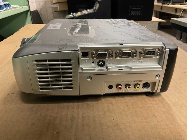 Toshiba tlp-t720 projector - afbeelding 5 van  7