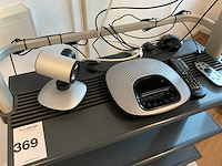 Toshiba tv op verrijdbare standaard - afbeelding 3 van  5