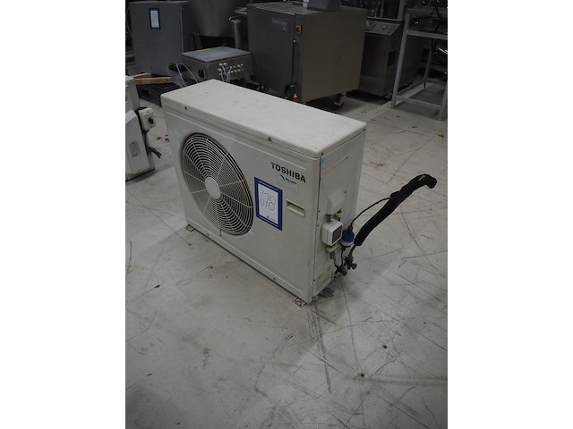 Toshiba - afbeelding 2 van  7