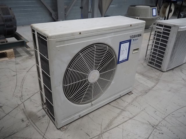 Toshiba - afbeelding 1 van  7