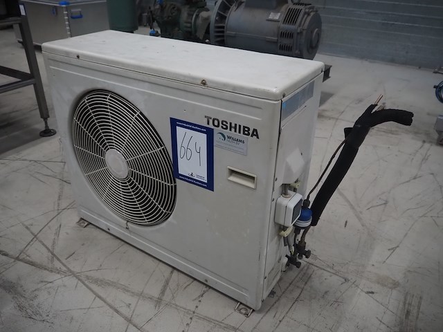Toshiba - afbeelding 2 van  7