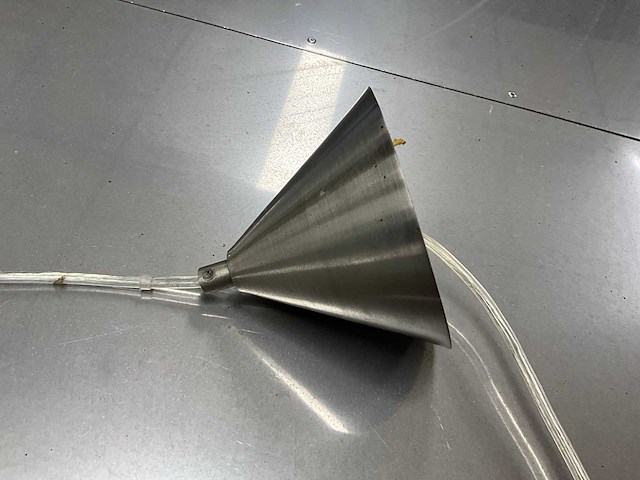 Totallux 15.11.2020 hanglampen(3x) - afbeelding 5 van  7