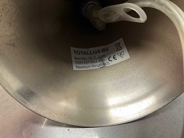 Totallux 15.11.2020 hanglampen(3x) - afbeelding 6 van  7