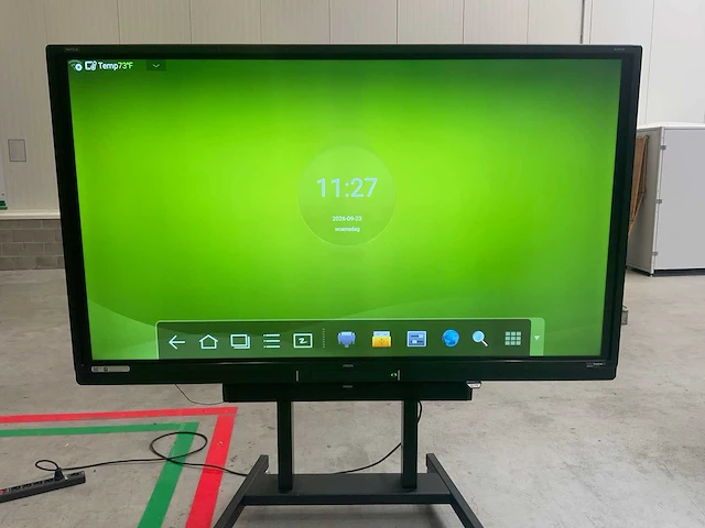 Touch pro - 86" (ots-uhd86v1t1) 4k uhd interactief touchscreen on rolling stand - afbeelding 1 van  5