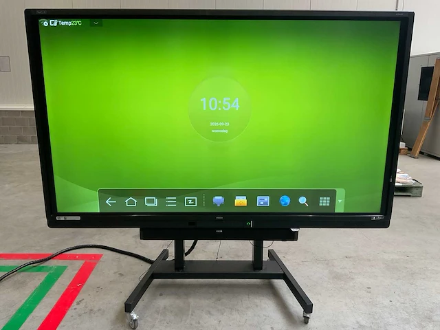 Touch pro - 86" (ots-uhd86v1t1) 4k uhd interactief touchscreen on rolling stand - afbeelding 1 van  5