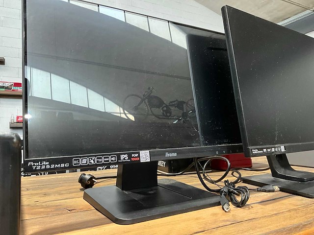 (touchscreen) monitoren en printers - afbeelding 2 van  6