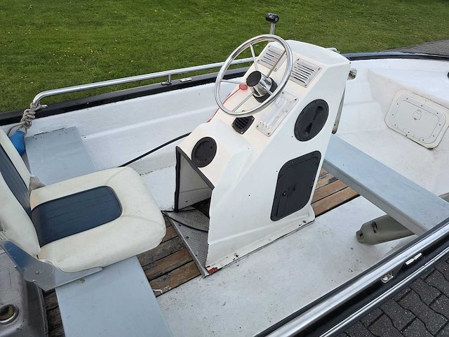 Tourboot - + honda 10 pk 4 takt - consoleboot en visboot - afbeelding 17 van  26