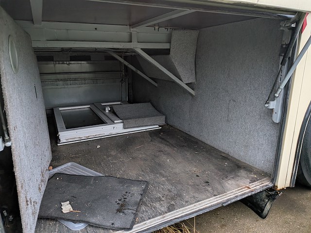 Touringcar van hool, bouwjaar 2001 - afbeelding 5 van  51