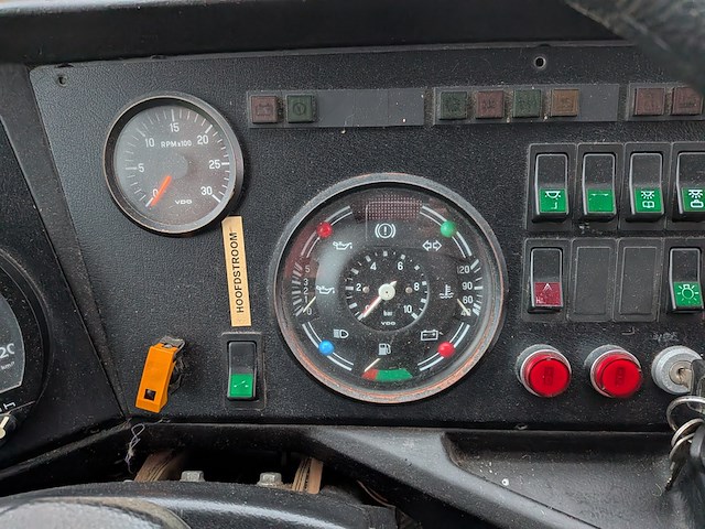 Touringcar van hool, bouwjaar 2001 - afbeelding 13 van  51