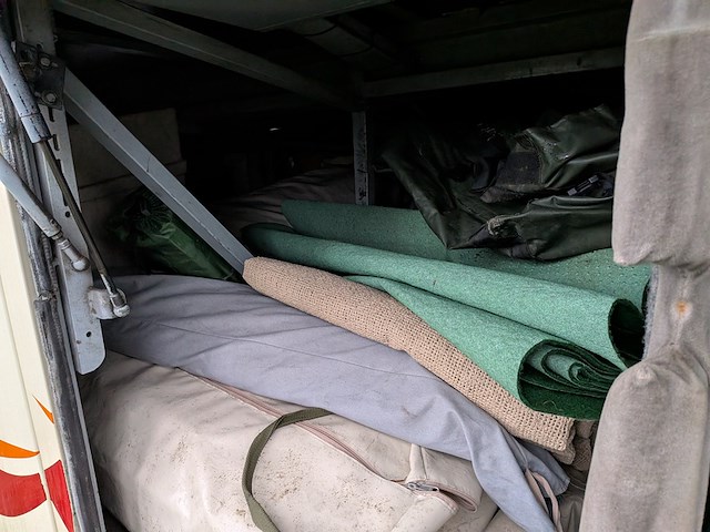 Touringcar van hool, bouwjaar 2001 - afbeelding 44 van  51