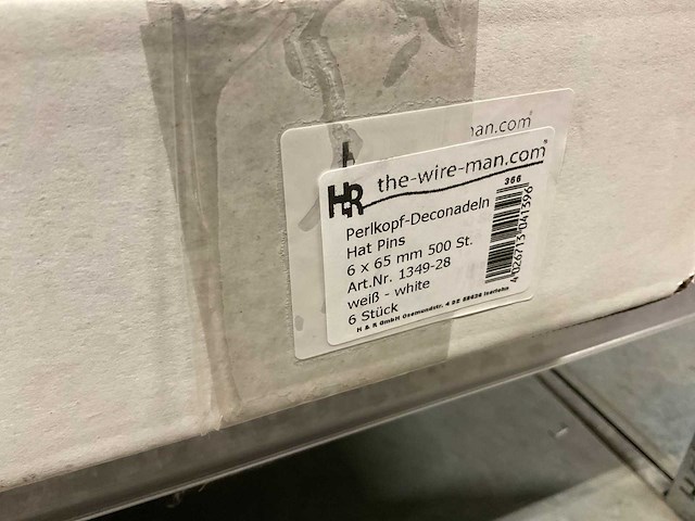 Touw, draad, pushpins, vilt - afbeelding 15 van  48