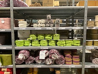 Touw, draad, pushpins, vilt - afbeelding 16 van  48