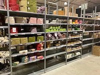 Touw, draad, pushpins, vilt - afbeelding 12 van  48